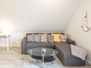 23966704-Ferienwohnung-3-Husum-300x225-2