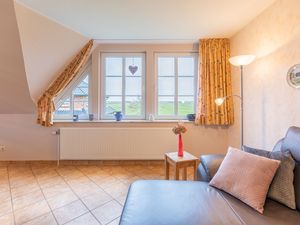 23967004-Ferienwohnung-4-Husum-300x225-4