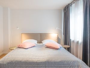 23967028-Ferienwohnung-4-Husum-300x225-5