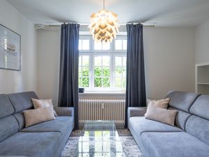 23967081-Ferienwohnung-4-Husum-300x225-1