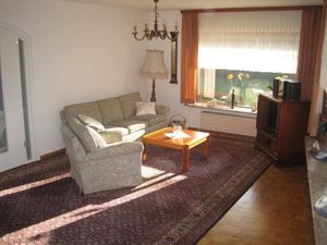 18597665-Ferienwohnung-4-Husum-300x225-2