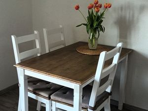 1827735-Ferienwohnung-2-Husum-300x225-4