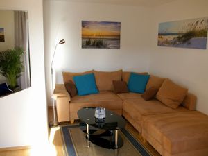 1827802-Ferienwohnung-2-Husum-300x225-3