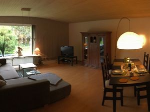 22293573-Ferienwohnung-2-Husum-300x225-5