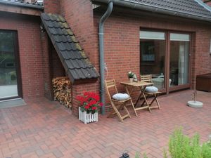 23736153-Ferienwohnung-4-Husum-300x225-3