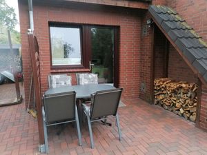 23736153-Ferienwohnung-4-Husum-300x225-4