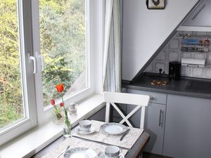 19122723-Ferienwohnung-3-Husum-300x225-5