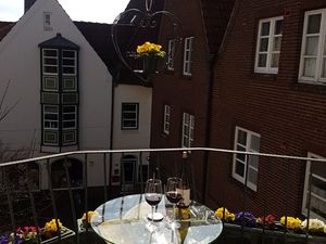 1827637-Ferienwohnung-2-Husum-300x225-1