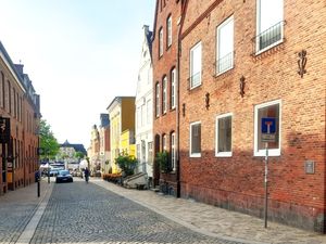 23670177-Ferienwohnung-3-Husum-300x225-1