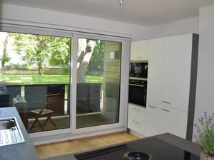 22611365-Ferienwohnung-4-Husum-300x225-5