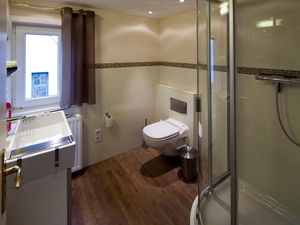 18138248-Ferienwohnung-6-Husum-300x225-5