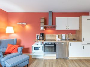 23966650-Ferienwohnung-2-Husum-300x225-1