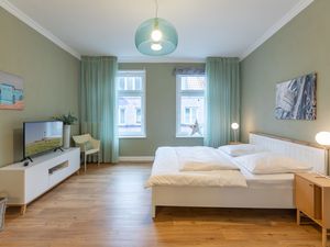 23966659-Ferienwohnung-3-Husum-300x225-1