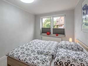 23966674-Ferienwohnung-2-Husum-300x225-5