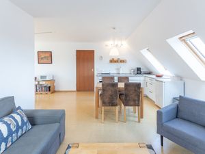 23966678-Ferienwohnung-3-Husum-300x225-4