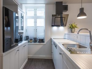 23966683-Ferienwohnung-2-Husum-300x225-3