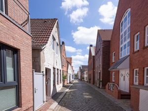 23966906-Ferienwohnung-2-Husum-300x225-1