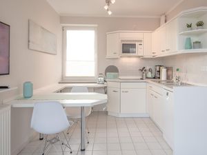 23966918-Ferienwohnung-2-Husum-300x225-3