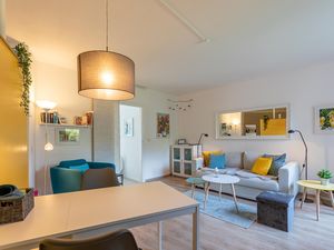 23966953-Ferienwohnung-2-Husum-300x225-3