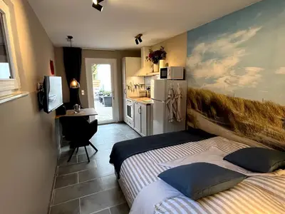 Ferienwohnung für 2 Personen (18 m²) in Husum 1/10