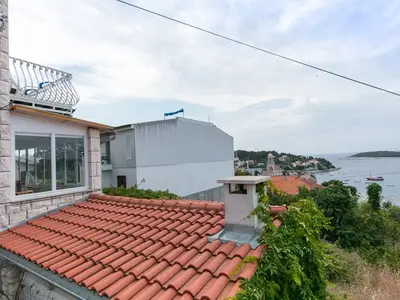 Ferienwohnung für 7 Personen in Hvar 3/10
