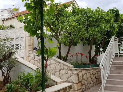 Ferienwohnung für 2 Personen in Hvar 6/10