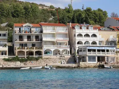 Ferienwohnung für 3 Personen in Hvar 1/10