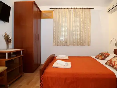 Ferienwohnung für 2 Personen in Hvar 10/10