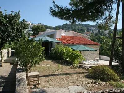 Ferienwohnung für 7 Personen in Hvar 2/10