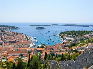 19284843-Ferienwohnung-0-Hvar-300x225-2