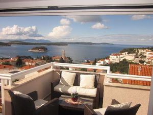 Ferienwohnung mit Schlafzimmer (50 m&sup2;) in Hvar