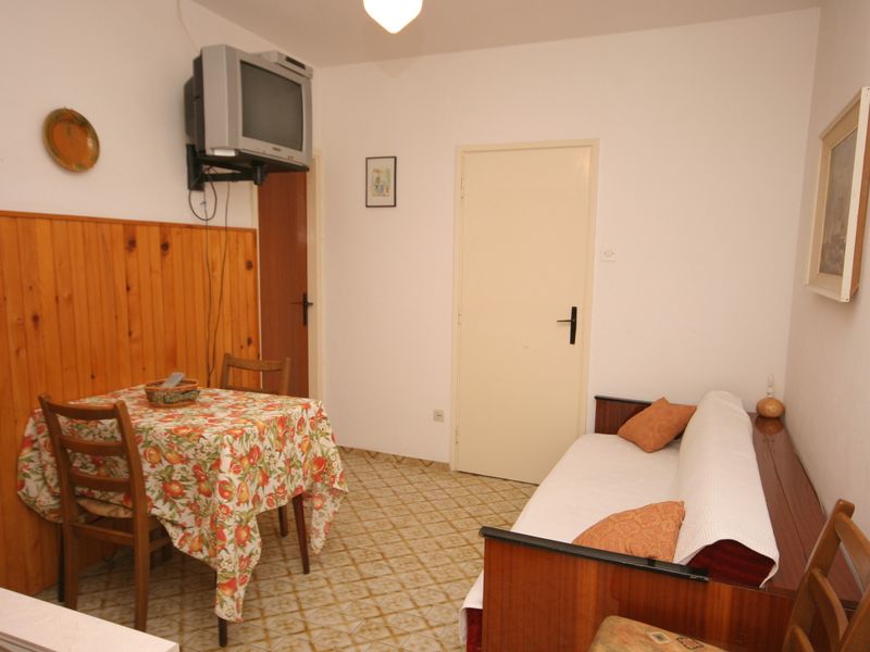 19126082-Ferienwohnung-3-Hvar-800x600-1