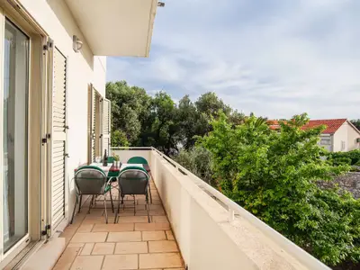 Ferienwohnung für 4 Personen (55 m²) in Hvar 3/10