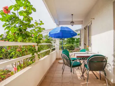 Ferienwohnung für 4 Personen (45 m²) in Hvar 5/10