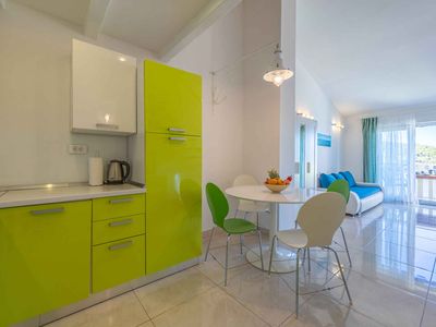 Ferienwohnung für 2 Personen (56 m²) in Hvar 9/10