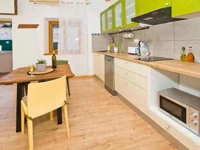 Ferienwohnung für 2 Personen in Hvar 8/10