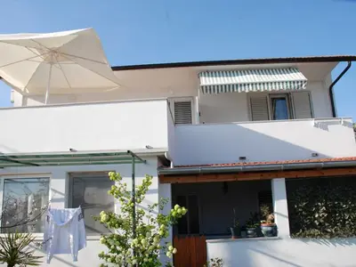 Ferienwohnung für 2 Personen in Hvar 2/10