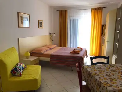 Ferienwohnung für 2 Personen (36 m²) in Hvar 7/10