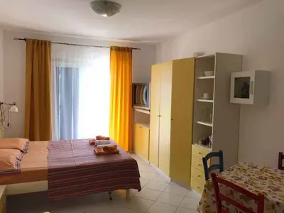 Ferienwohnung für 2 Personen (36 m²) in Hvar 8/10