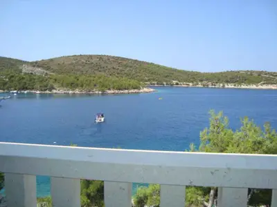 Ferienwohnung für 3 Personen (36 m²) in Hvar 3/10