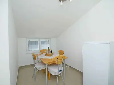 Ferienwohnung für 2 Personen (45 m²) in Hvar 7/10