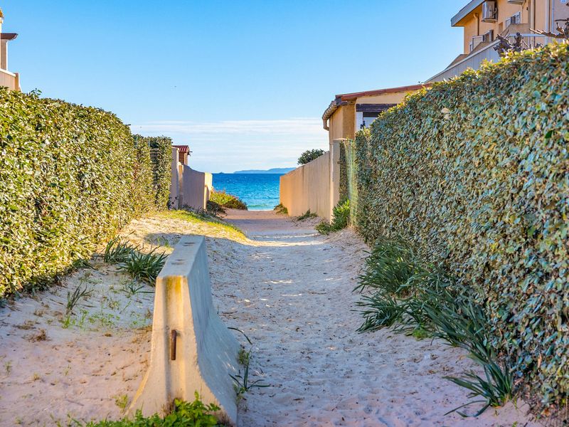 24001146-Ferienwohnung-4-Hyères-800x600-1