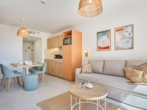 24015903-Ferienwohnung-8-Hyères-300x225-3