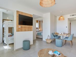 24015903-Ferienwohnung-8-Hyères-300x225-4