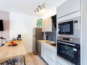 23858352-Ferienwohnung-3-Hyères-300x225-1