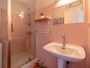 23868144-Ferienwohnung-4-Hyères-300x225-1