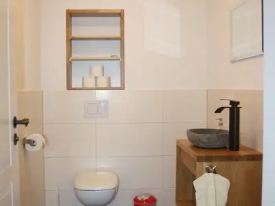 INSIDE, BATHROOM