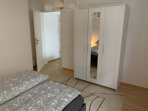 22334595-Ferienwohnung-4-Ichenhausen-300x225-4