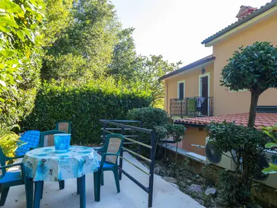 Ferienwohnung für 2 Personen (40 m²) in Ičići 6/10