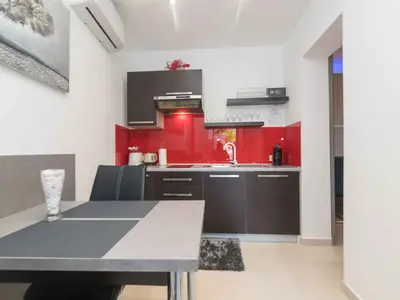 Ferienwohnung für 2 Personen (40 m²) in Ičići 7/10